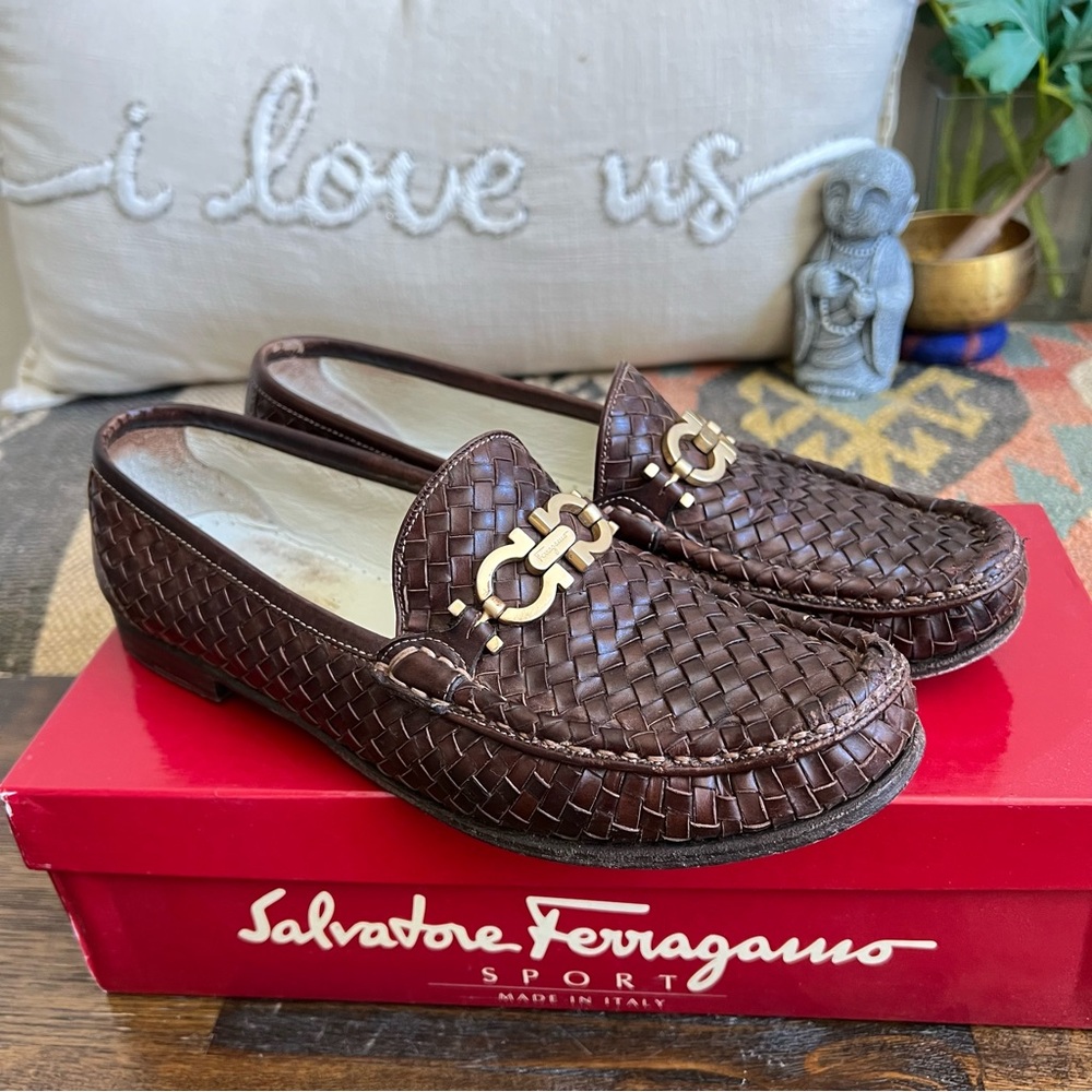 Salvatore Ferragamo GRAZ Woven Leather Gancini Women Loafers 9 4A Original Box